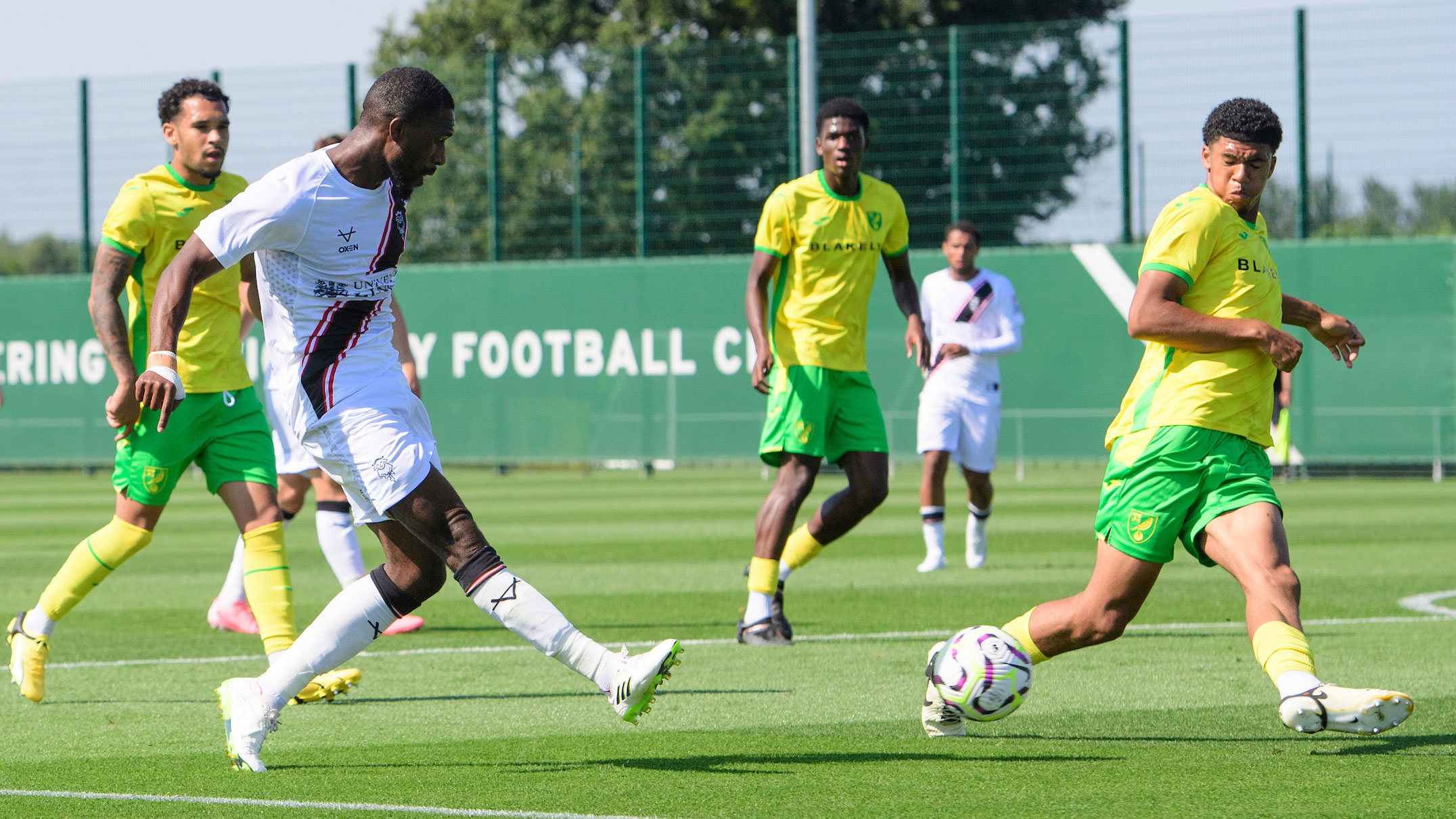 Tendayi Darikwa in action against Norwich City U21.