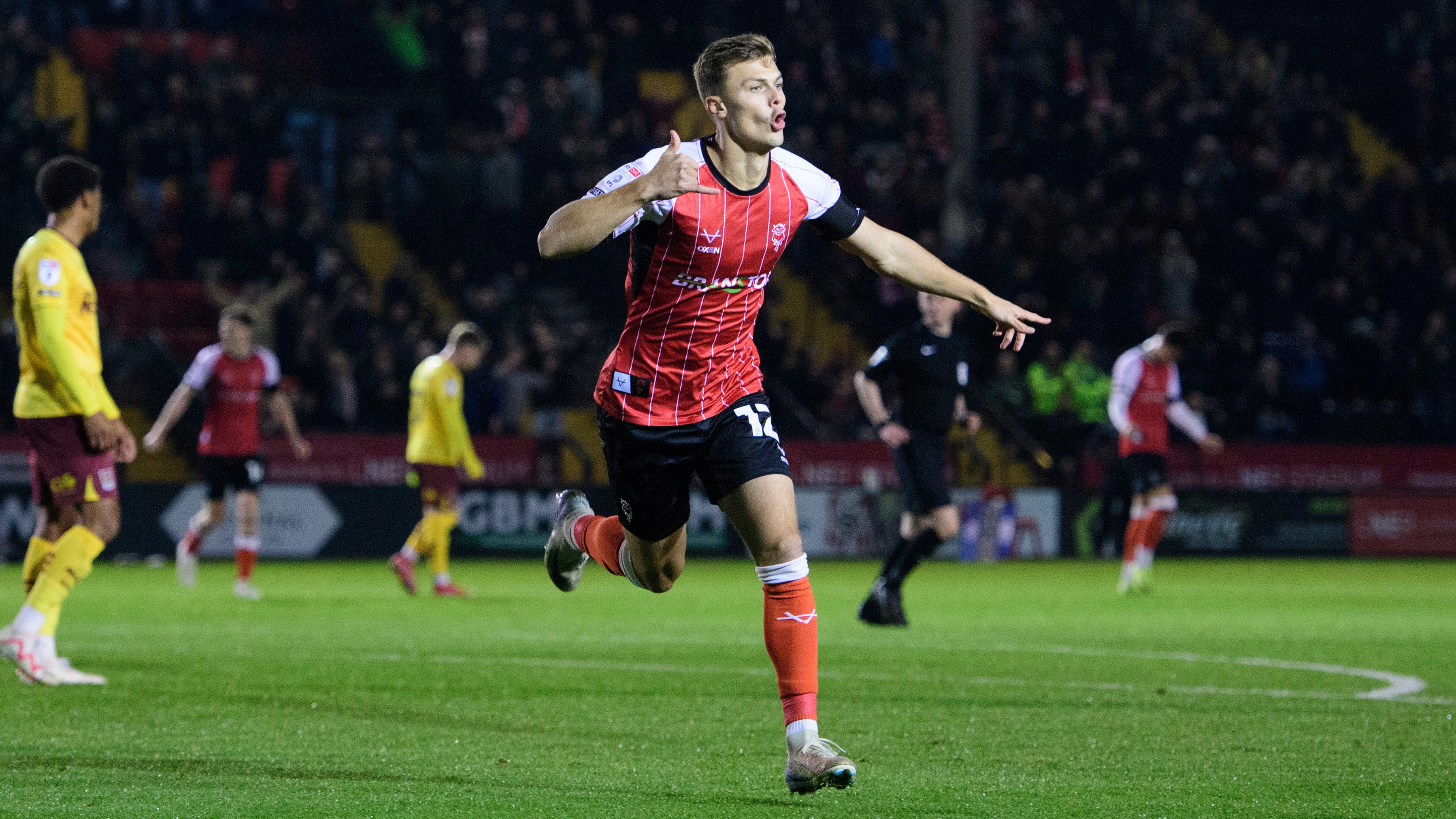 Erik Ring celebrates his goal