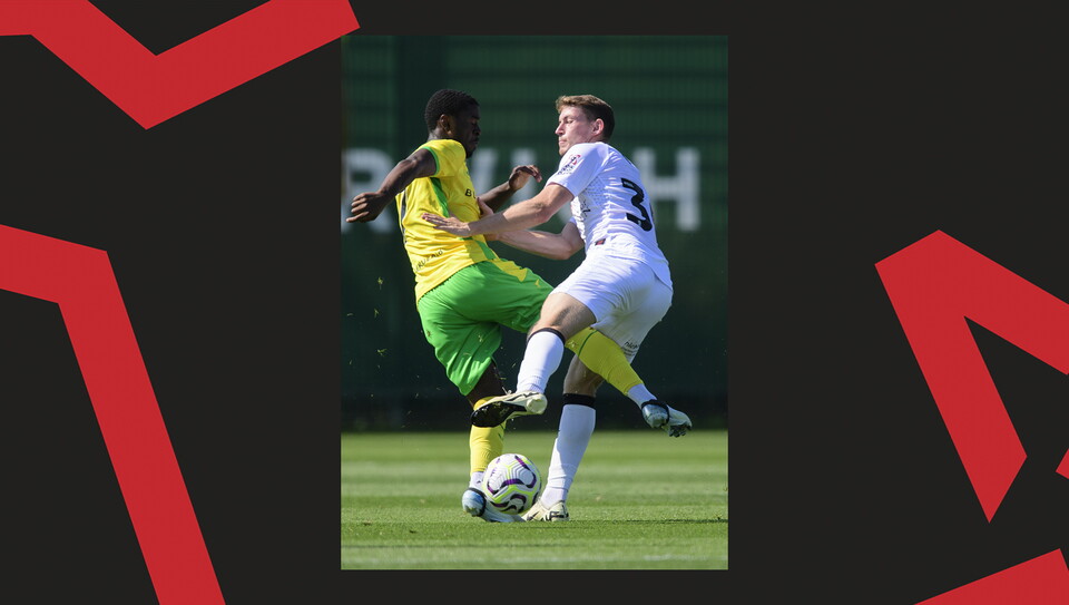 Zak Bradshaw challenges for the ball