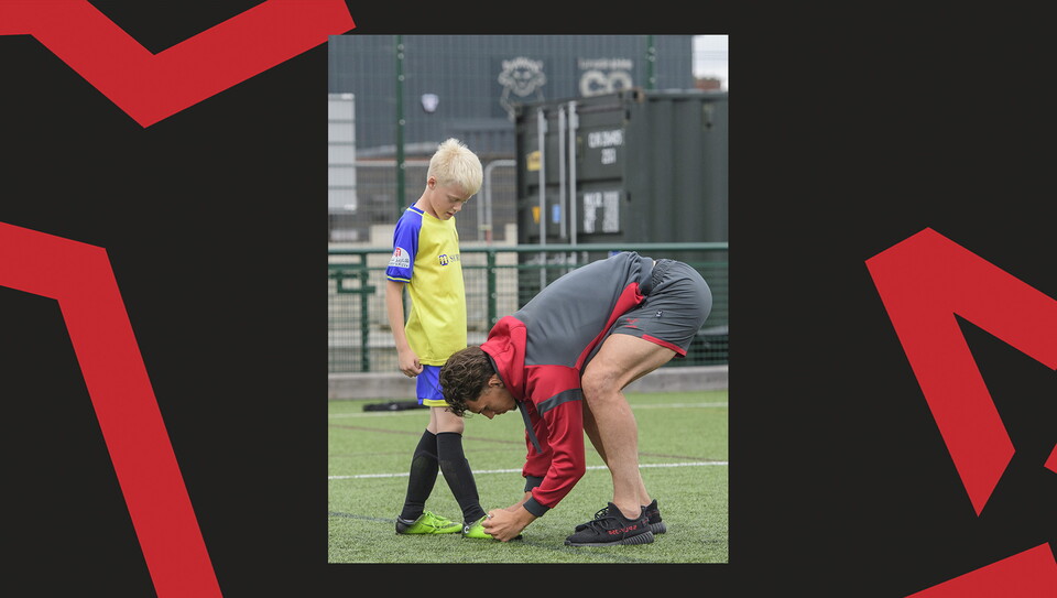 Players visit Holiday Club