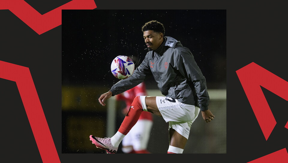 A match action image from City's 2-1 away win at Grimsby Town