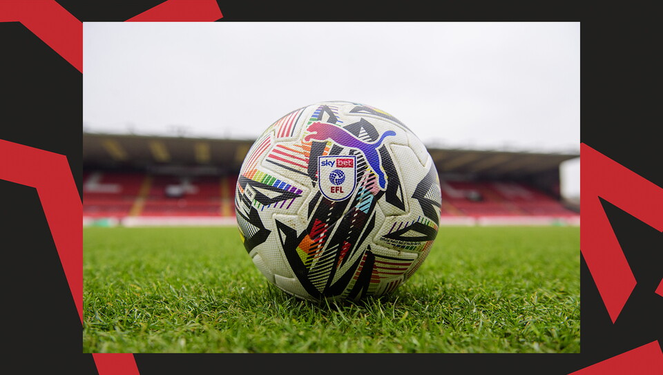 Action from Lincoln City v Cambridge United