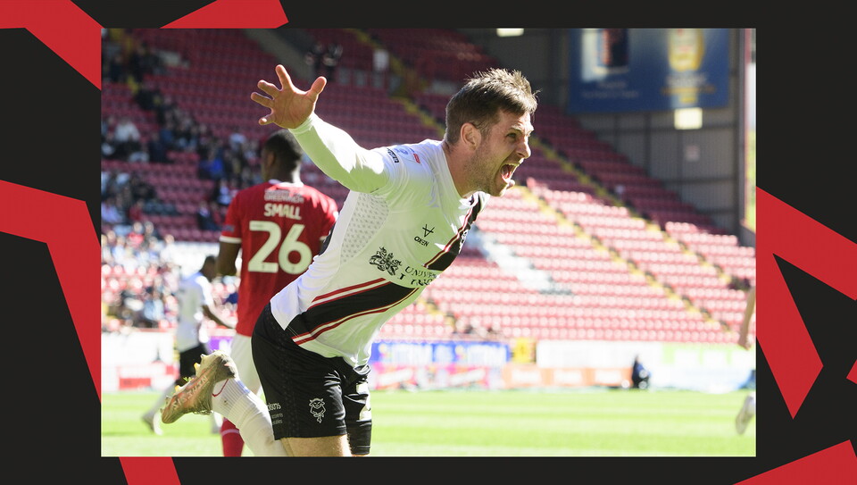 Action from Charlton Athletic v Lincoln City
