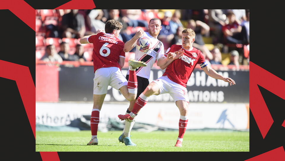 Action from Charlton Athletic v Lincoln City