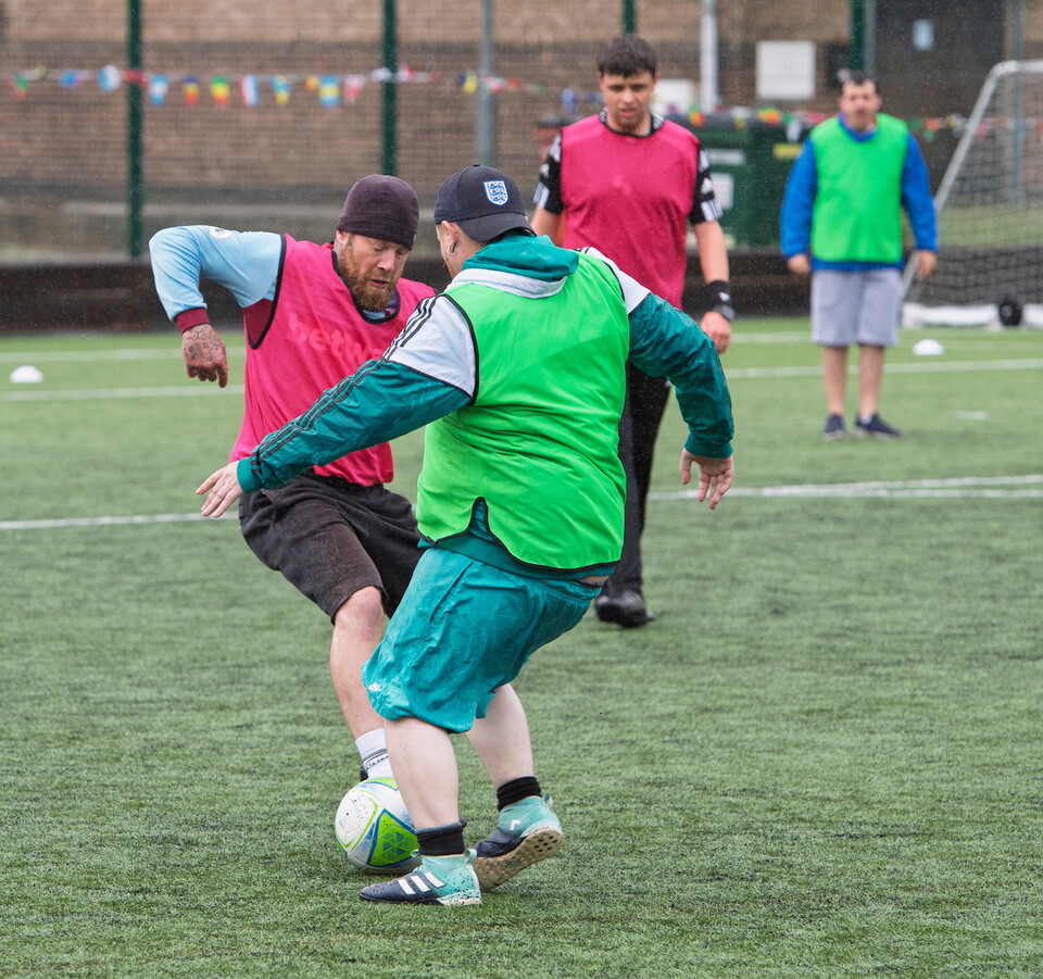 Michael Skubala, head coach of Lincoln City visited the community football session, organised by Lincoln City Foundation, on the 3G at the club’s LNER Stadium