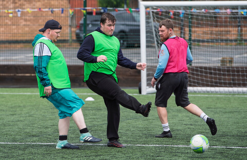 Michael Skubala, head coach of Lincoln City visited the community football session, organised by Lincoln City Foundation, on the 3G at the club’s LNER Stadium