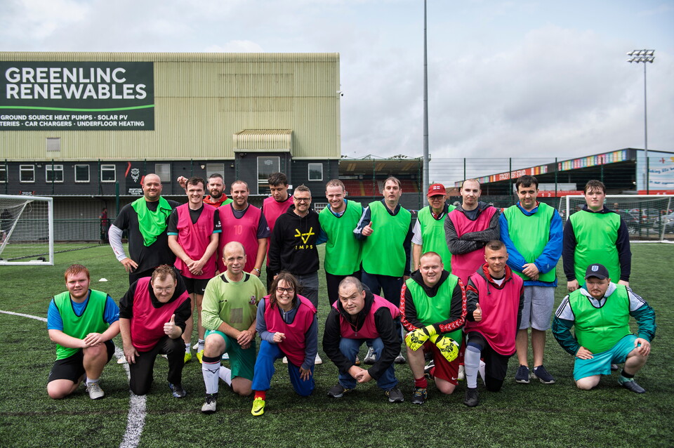 Michael Skubala, head coach of Lincoln City visited the community football session, organised by Lincoln City Foundation, on the 3G at the club’s LNER Stadium