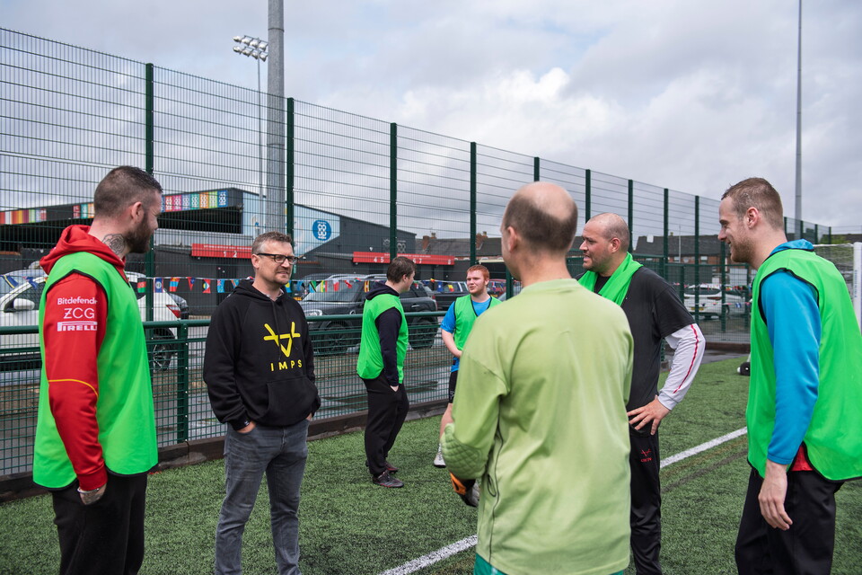 Michael Skubala, head coach of Lincoln City visited the community football session, organised by Lincoln City Foundation, on the 3G at the club’s LNER Stadium