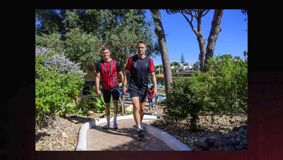 Lincoln City walking to training