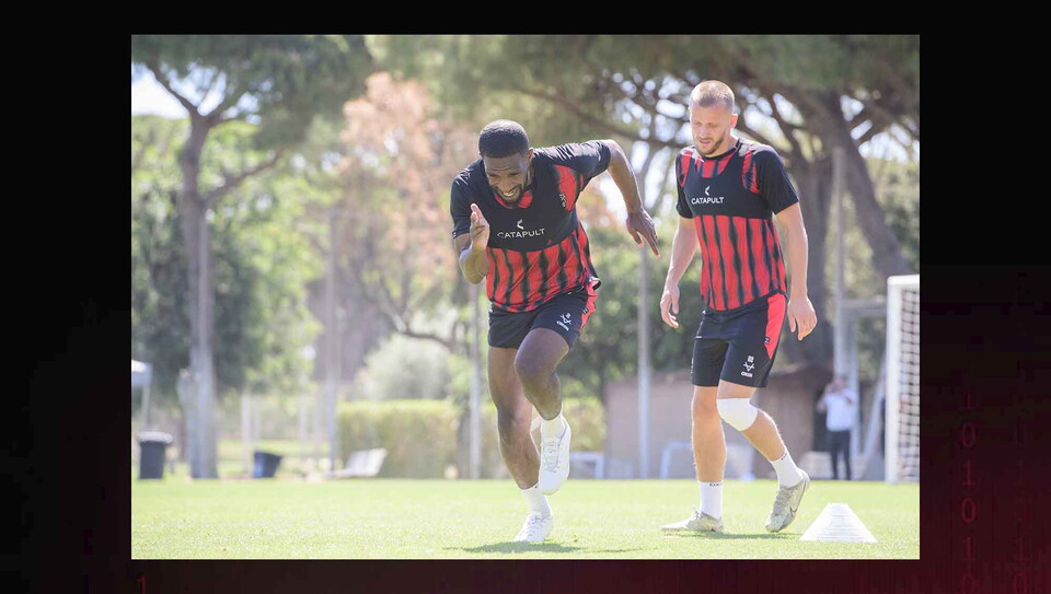 Lincoln City players training