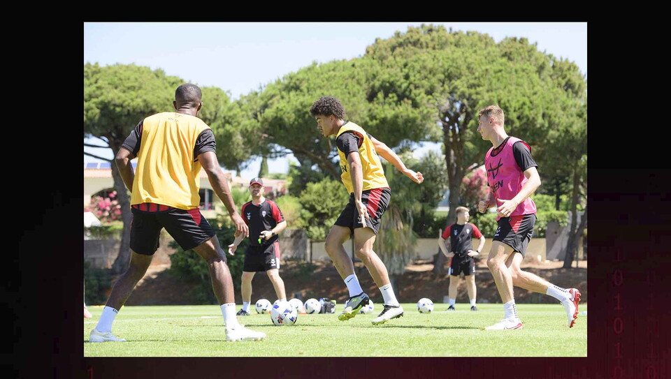 Lincoln City players training