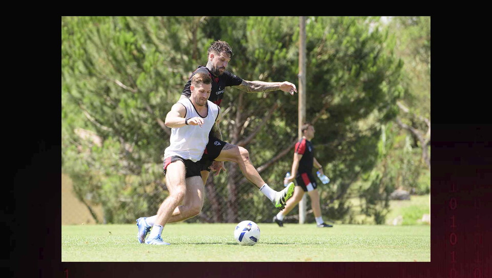 Lincoln City players training
