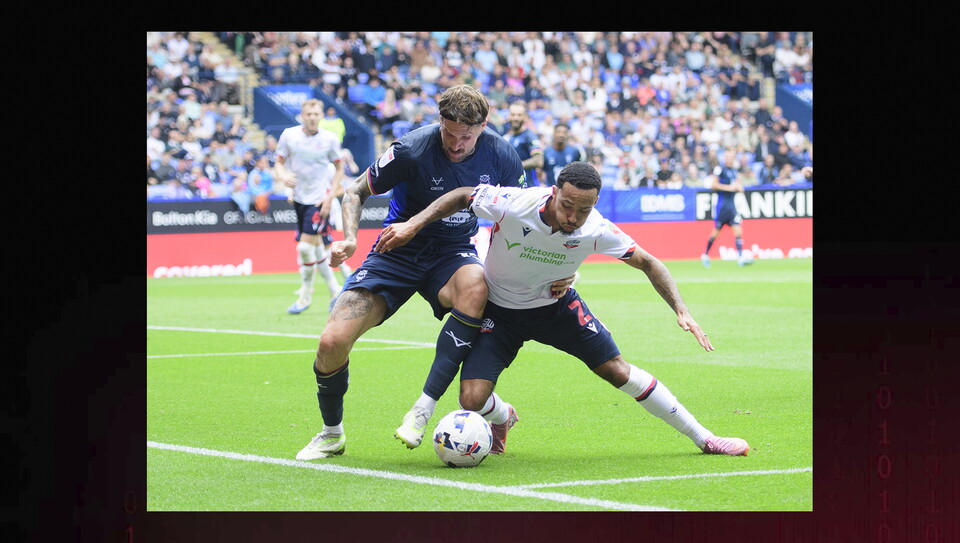 A match action photo from City's 1-1 away draw at Bolton Wanderers.