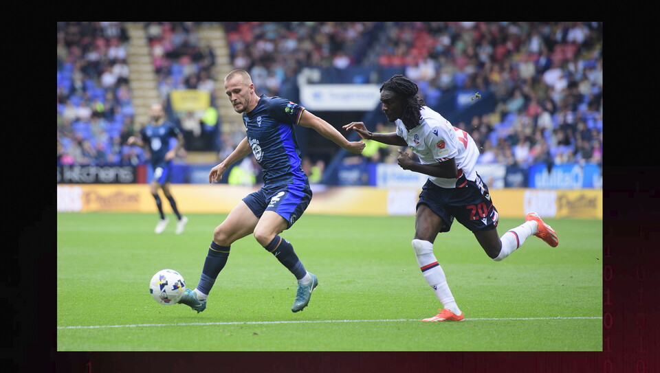 A match action photo from City's 1-1 away draw at Bolton Wanderers.