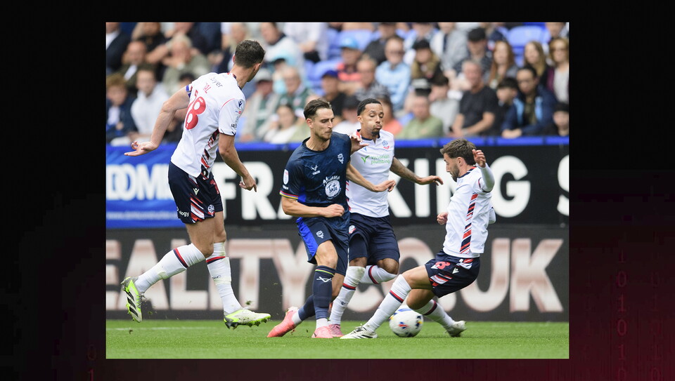 A match action photo from City's 1-1 away draw at Bolton Wanderers.