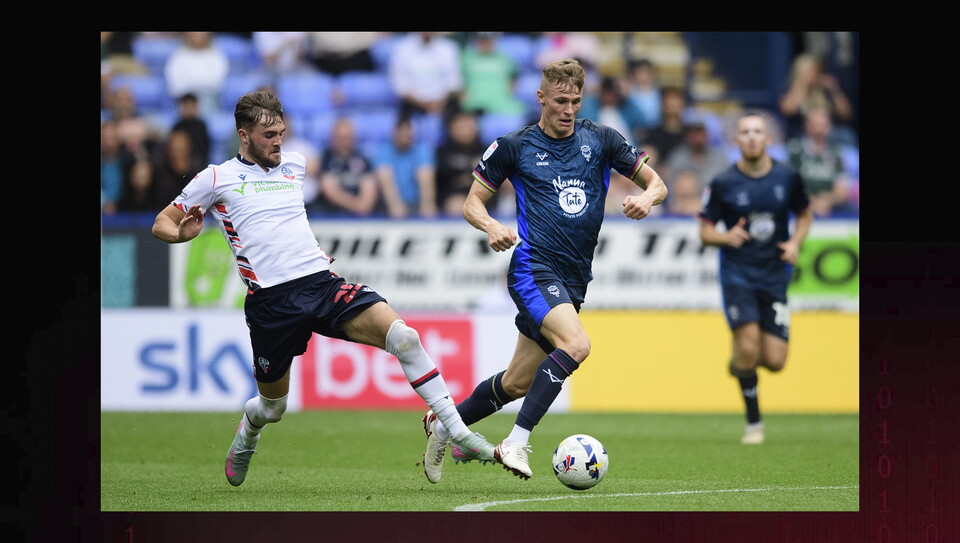 A match action photo from City's 1-1 away draw at Bolton Wanderers.
