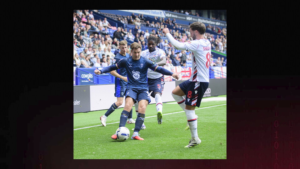 A match action photo from City's 1-1 away draw at Bolton Wanderers.