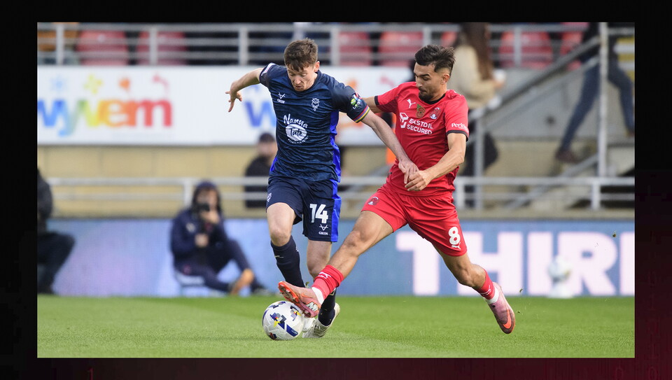 Action from Leyton Orient v Lincoln City