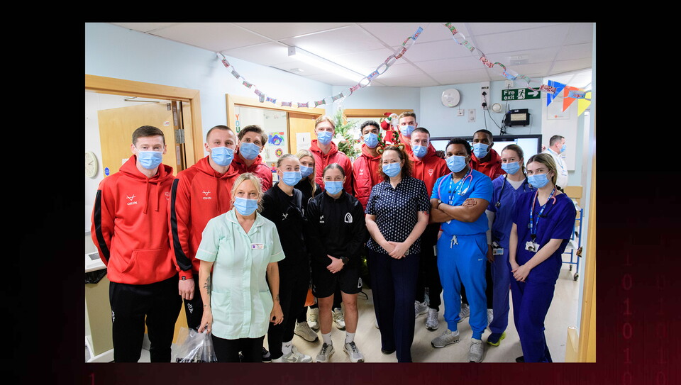 Lincoln City and Lincoln Women players visit to Lincoln County Hospital ahead of Christmas 2025.