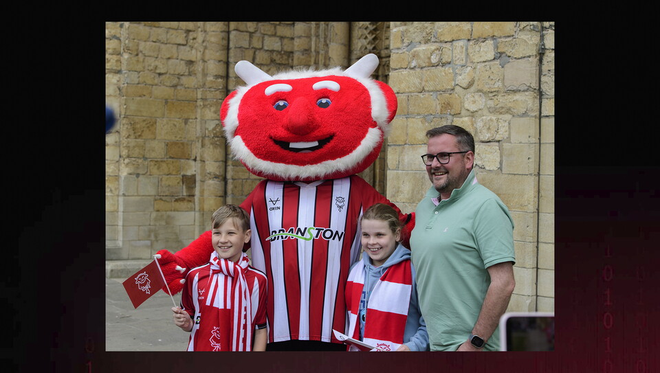 Lincoln City open top bus parade