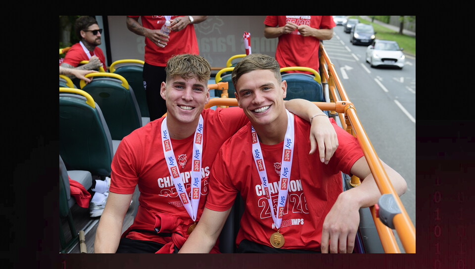 Lincoln City open top bus parade