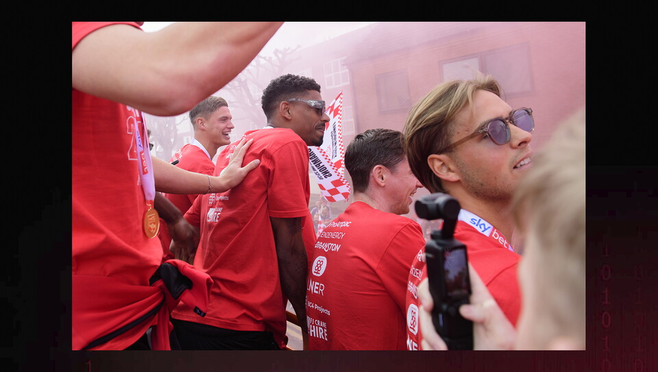 Lincoln City open top bus parade