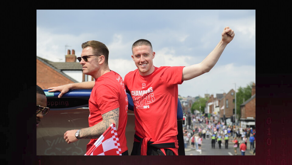 Lincoln City open top bus parade
