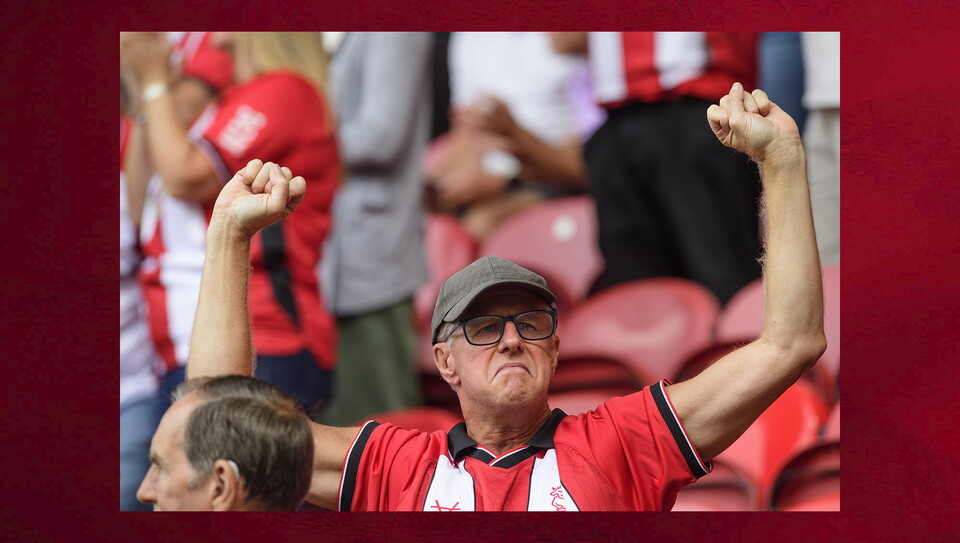 Lincoln City fans in the crowd