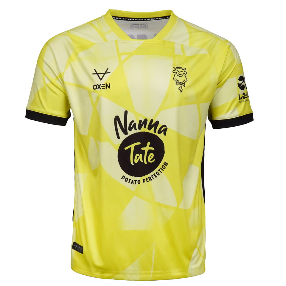 The Lincoln City 26/27 third goalkeeper shirt