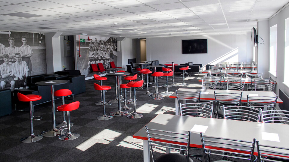 An interior photo of the Greenlinc Renewables 200 Club