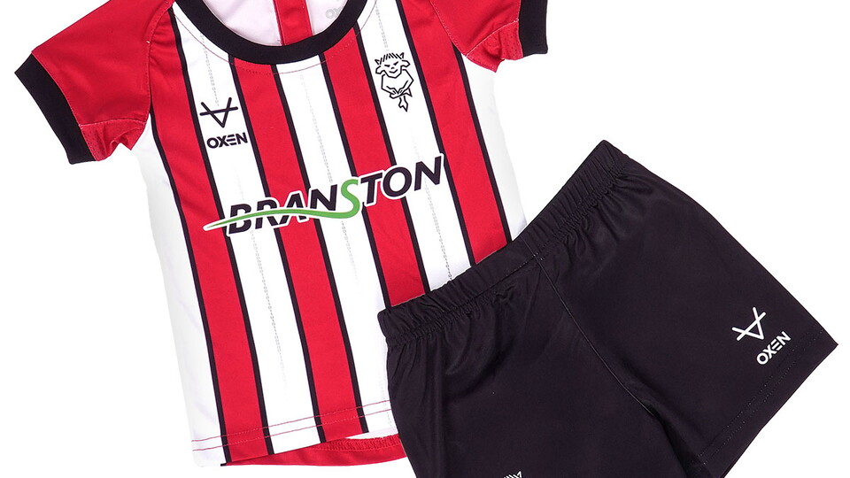 The 25/26 replica kit for toddlers