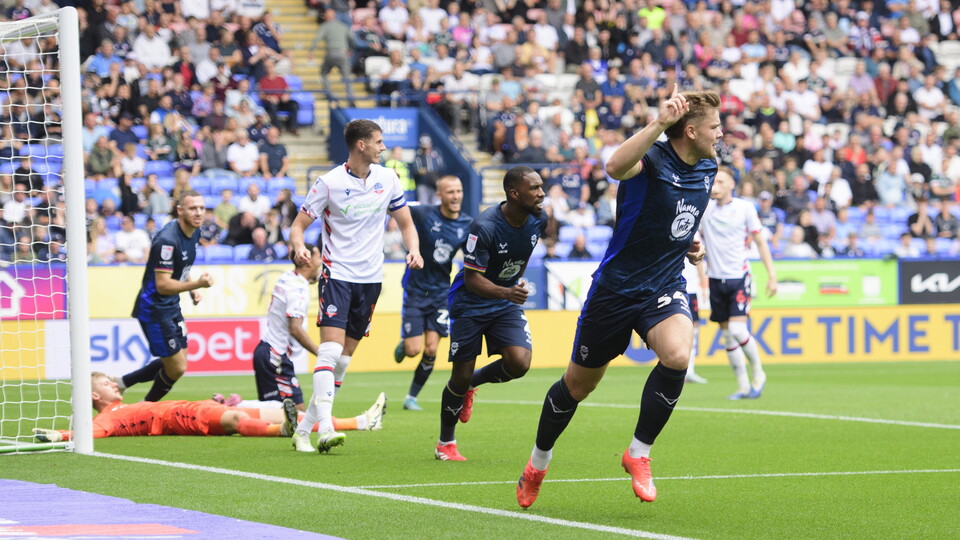 Freddie Draper runs a