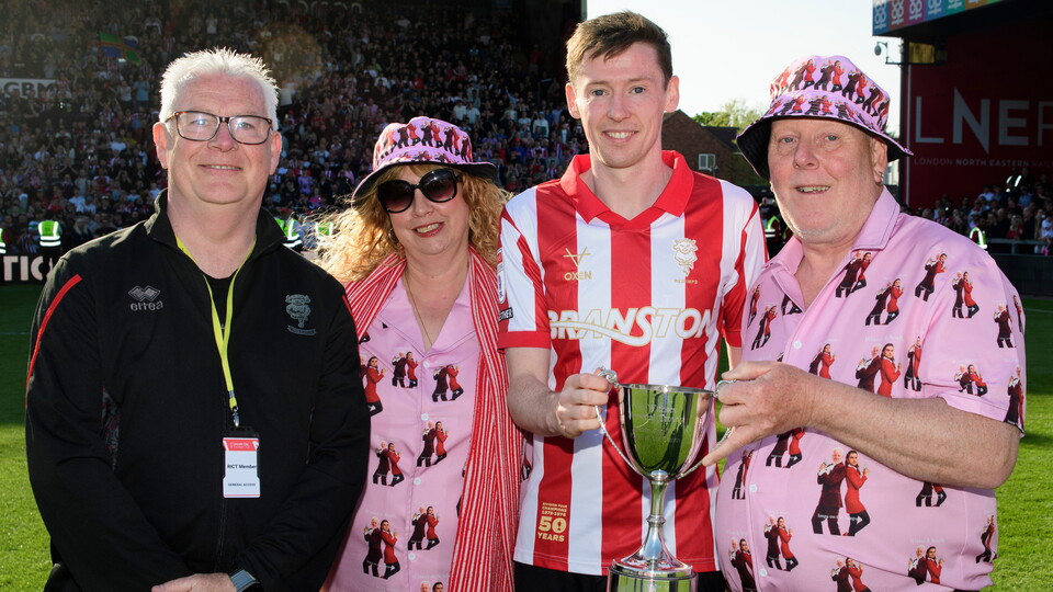 Conor receives the Player of the Season trophy