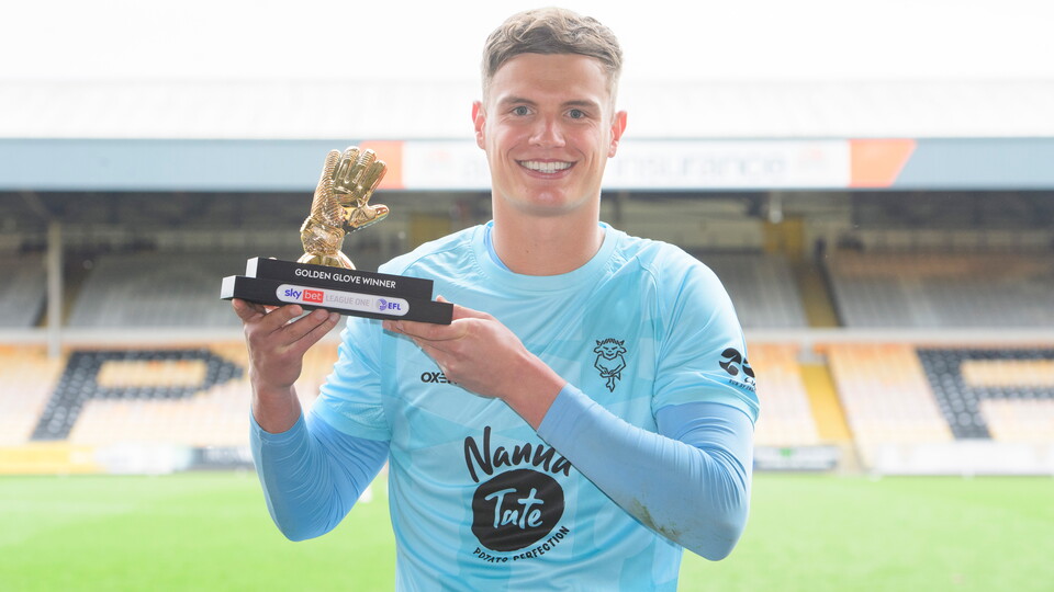 George Wickens holds the Sky Bet League One Golden Glove