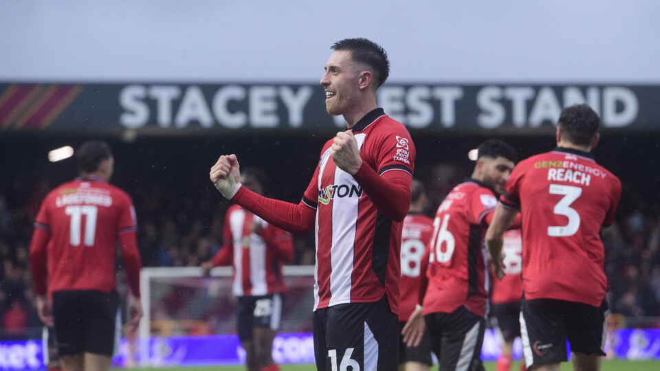 Dom Jefferies celebrates his goal